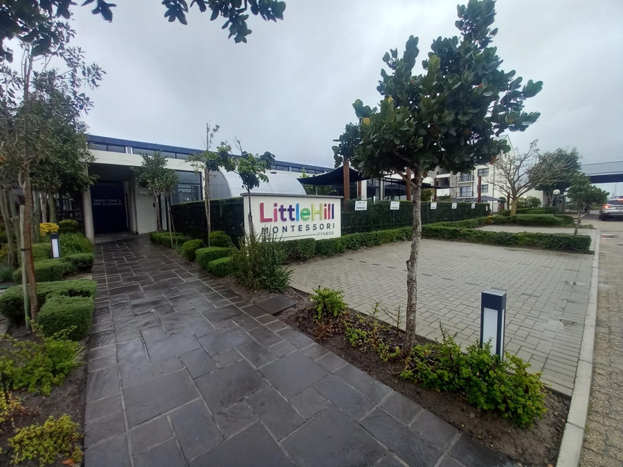 To Let 1 Bedroom Property for Rent in Sandown Western Cape